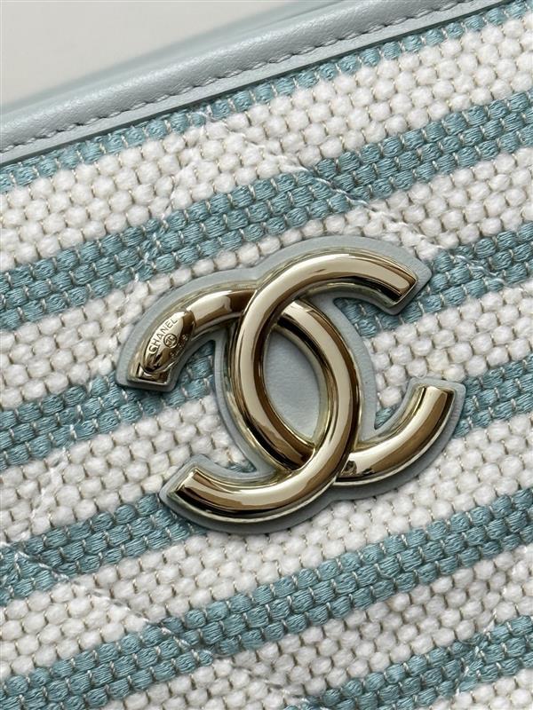 2026127214759792 950